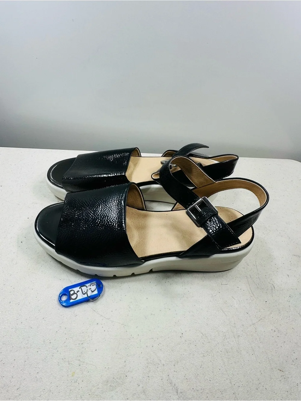 Comfort Wide-Band Black Leather Slingback Sandals 41-10